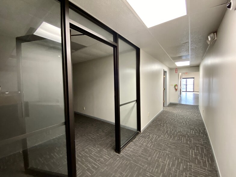 More Photos Of 1523-1529 Cliff Gookin Blvd, Tupelo Office For Lease