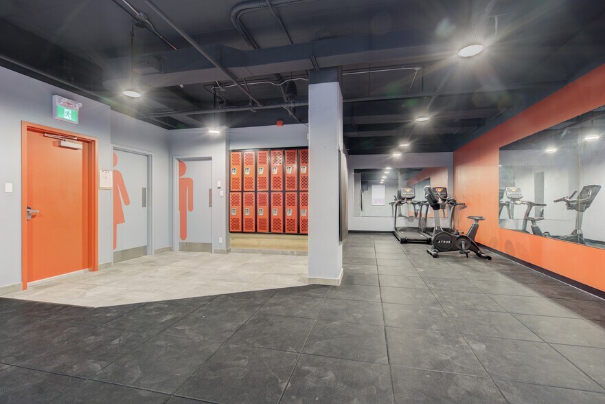 More Photos Of 5773-5781 Boul Gouin O, Montréal Medical For Lease