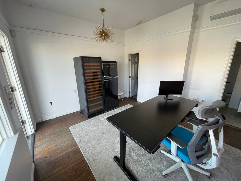 More Photos Of 3233 Myrtle Ave, San Diego Storefront For Lease