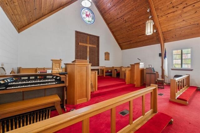 More Photos Of 551 Lee Jackson Hwy, Staunton Religious Facility For Sale