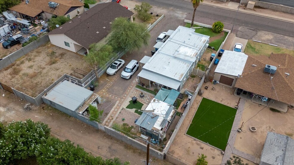 More Photos Of 434 N 42nd St, Phoenix Apartments For Sale