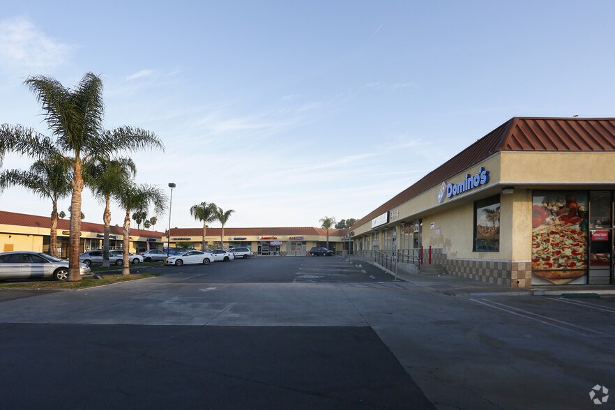 More Photos Of 21001-21015 Sherman Way, Canoga Park Freestanding For Lease