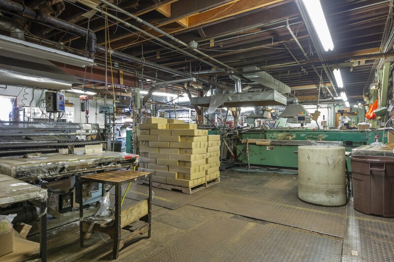 More Photos Of 950-970 Eastern Ave, Malden Manufacturing For Sale