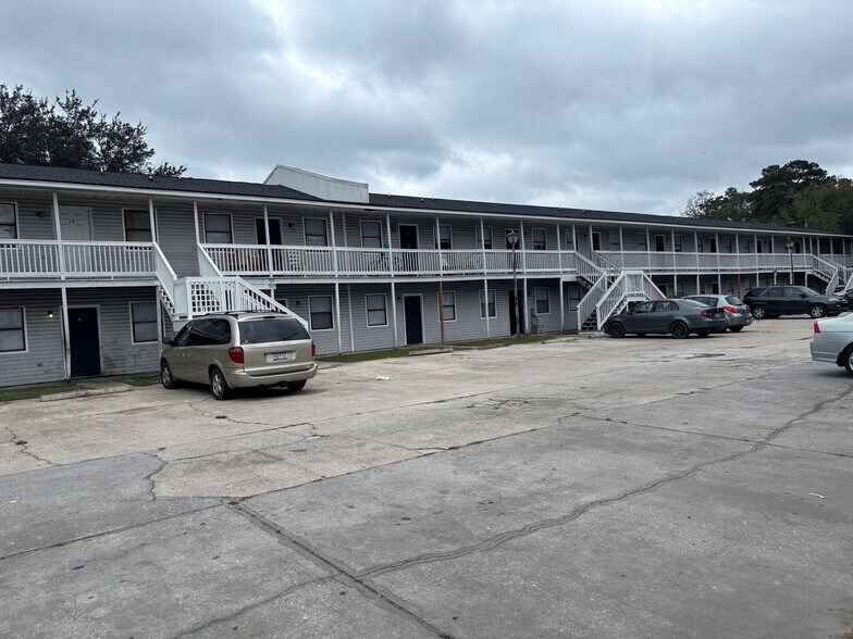More Photos Of , Charleston Multifamily For Sale