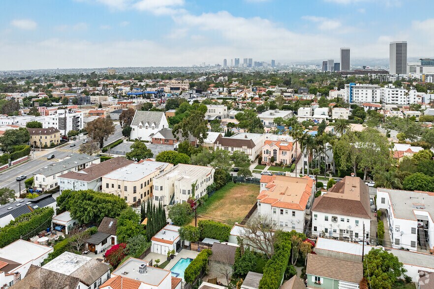 More Photos Of 930 S Mansfield Ave, Los Angeles Land For Sale