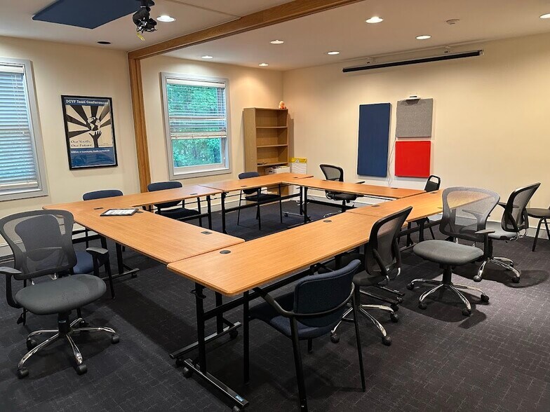 More Photos Of 501 South St, Bow Medical For Lease