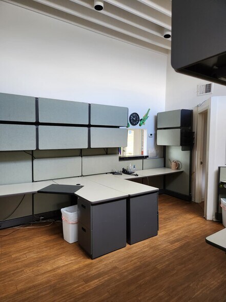 More Photos Of 8607 Wurzbach Rd, San Antonio Medical For Sale