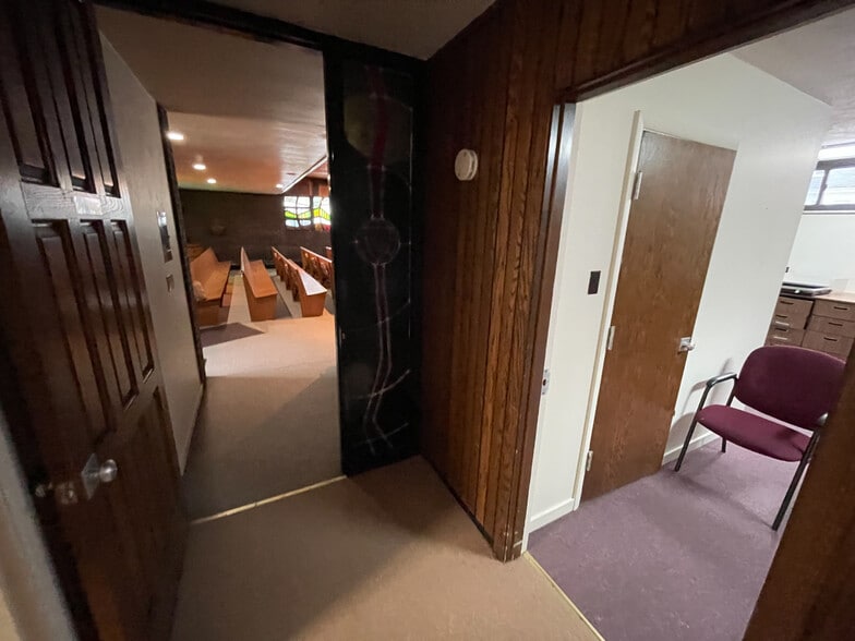 More Photos Of 232 S Home Ave, Pittsburgh Specialty For Sale