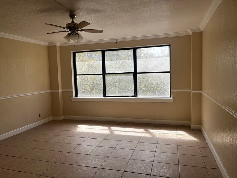 More Photos Of , Jacksonville Multifamily For Sale