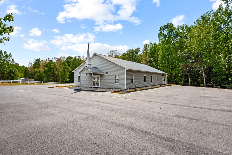 More Photos Of 22114 Carters Gate Rd, Ruther Glen Religious Facility For Sale