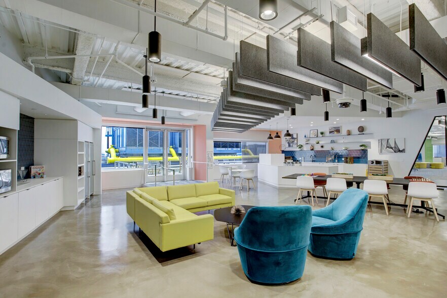 More Photos Of 1301 Fannin St, Houston Office For Lease