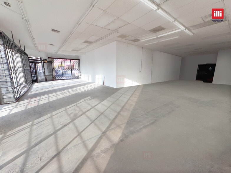 More Photos Of 7562 Laurel Canyon Blvd, North Hollywood Storefront For Lease