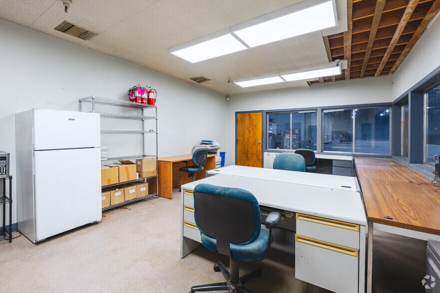 More Photos Of 1195 N Gertrude Ave, Stockton Warehouse For Sale