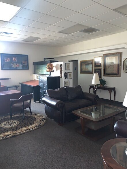 More Photos Of 480 Century Dr, Salt Lake City Showroom For Sale