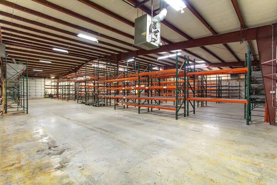More Photos Of 100 9th Ave S, Great Falls Warehouse For Sale