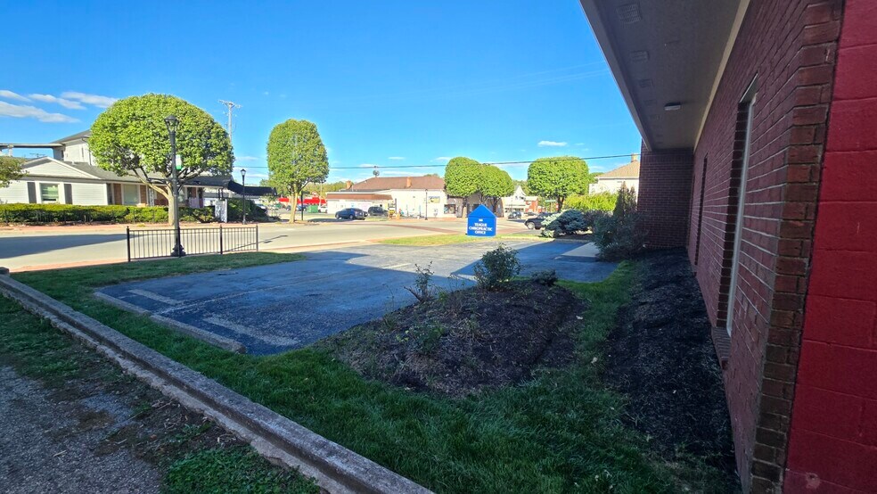 More Photos Of 100 W National Rd, Englewood Medical For Sale