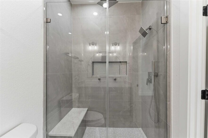 More Photos Of 4314 Stassen St, Houston Multifamily For Sale