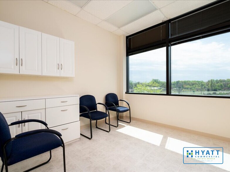 More Photos Of 12200 Annapolis Rd, Glenn Dale Medical For Lease