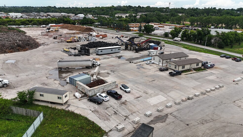 More Photos Of 6030 S 60th St, Omaha Land For Sale