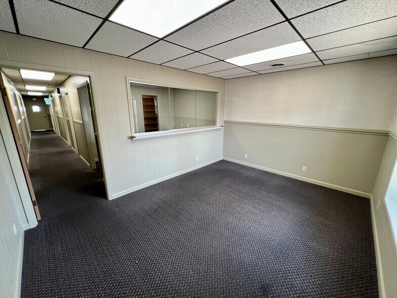 More Photos Of 219 N Oak Ave, Cookeville Medical For Lease
