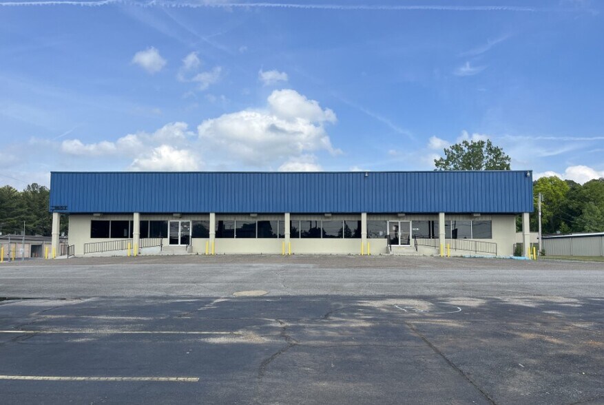 More Photos Of 11607 Memorial Pky, Huntsville Industrial For Sale