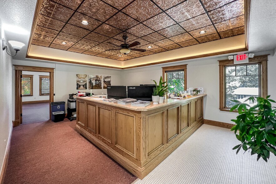 More Photos Of 512 5th St, Berthoud Office For Lease