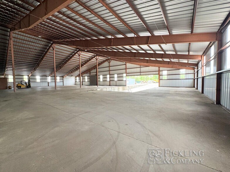More Photos Of 1000 Barrows Ferry Rd Rd, Milledgeville Warehouse For Lease