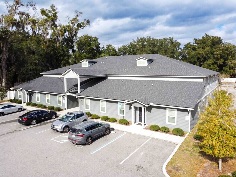 More Photos Of 806 Oak St, Green Cove Springs Apartments For Sale