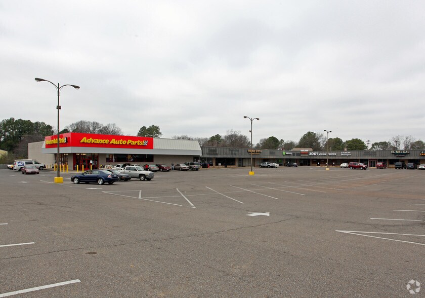 More Photos Of 3071-3129 Perkins Rd S, Memphis Unknown For Lease