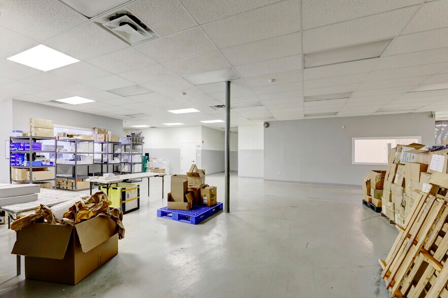 More Photos Of 174 Main Ave, Wallington Warehouse For Sale