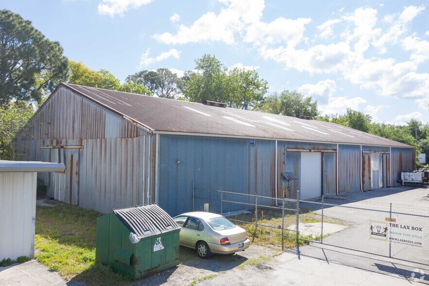 More Photos Of 3275 Powers Ave, Jacksonville Warehouse For Lease