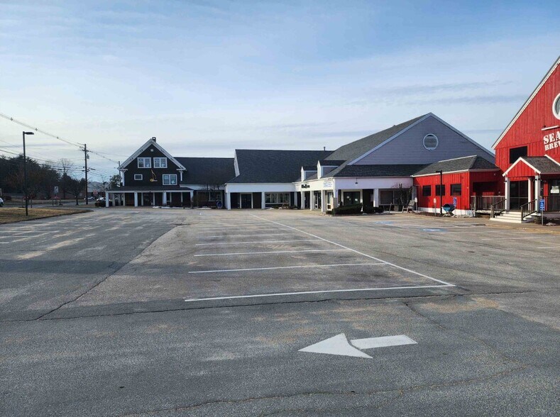 Primary Photo Of 1976 White Mountain Hwy, North Conway Storefront Retail Office For Lease