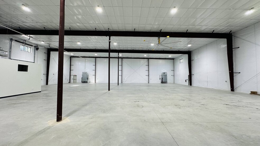 More Photos Of 155 Innovation Way, New Bern Warehouse For Lease