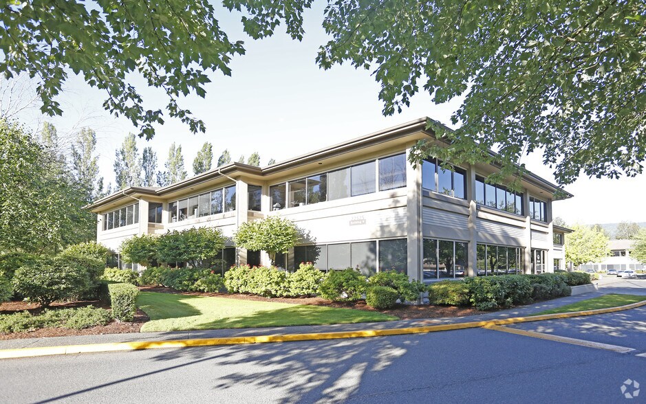 More Photos Of 22525 SE 64th Pl, Issaquah Office Residential For Lease