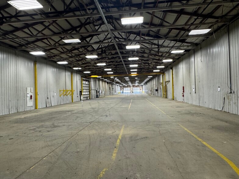 More Photos Of 10758 County Road 2, Middlebury Manufacturing For Sale