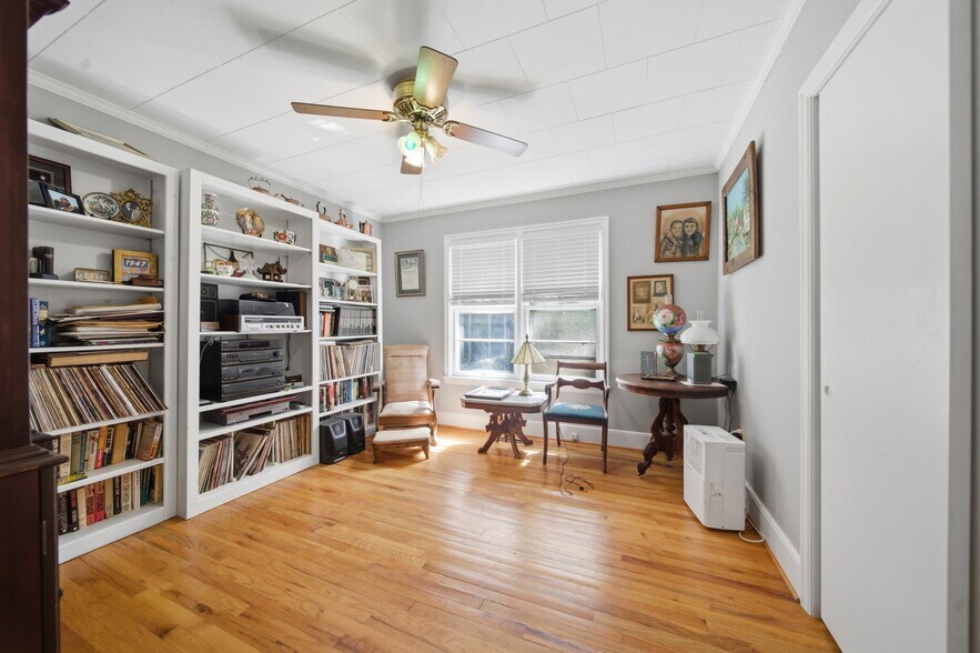 More Photos Of 1650 Dusty Rd, Newberry Winery Vineyard For Sale