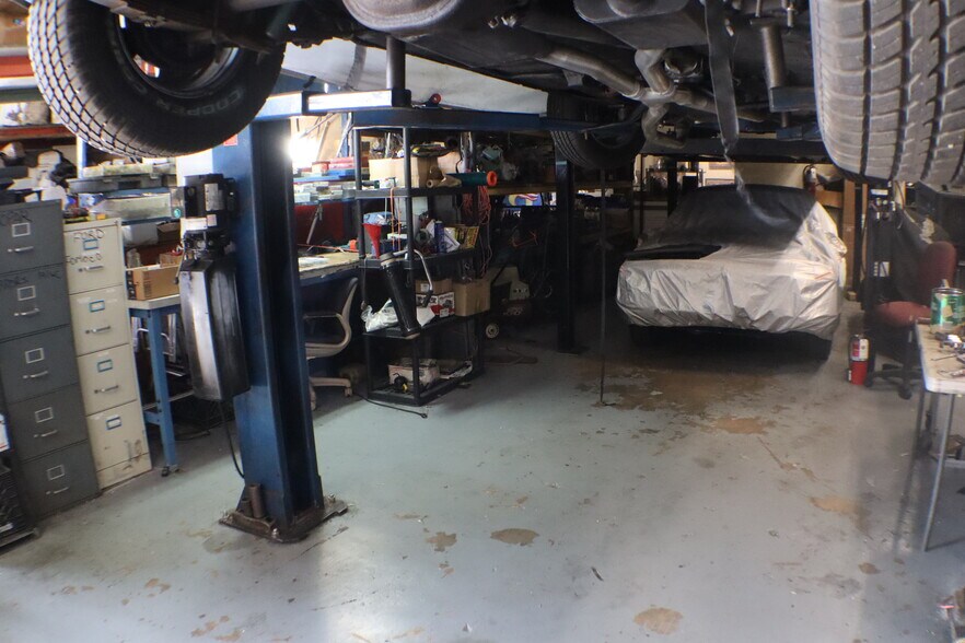 More Photos Of 1800-1812 SW 7th Ave, Pompano Beach Warehouse For Sale