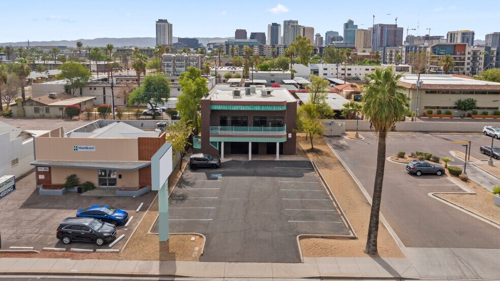 More Photos Of 319 E McDowell Rd, Phoenix Office For Sale