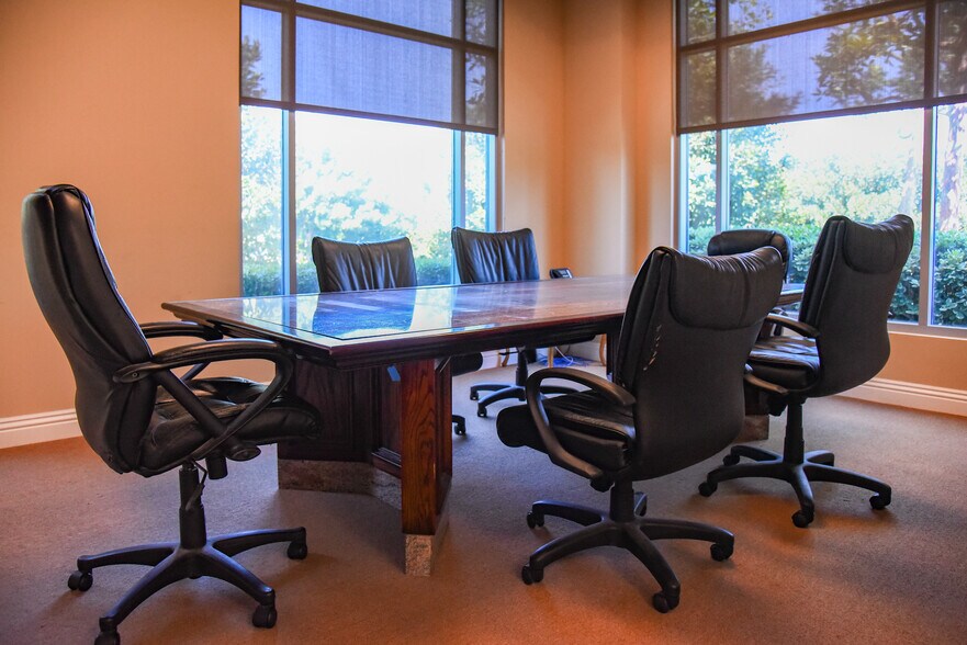 More Photos Of 26023 Acero, Mission Viejo Office For Lease