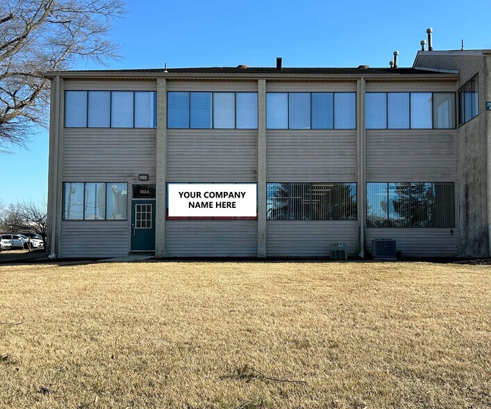 More Photos Of 102 Kings Way W, Sewell Medical For Lease