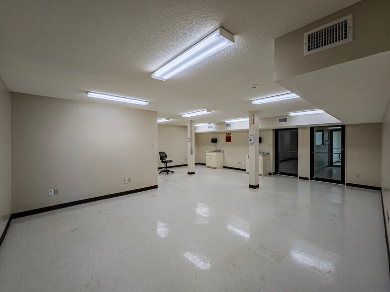 More Photos Of 2773 Marshall Dr, Tifton Warehouse For Sale