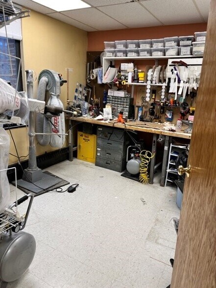 More Photos Of 20 Hope Ave, Waltham Medical For Lease