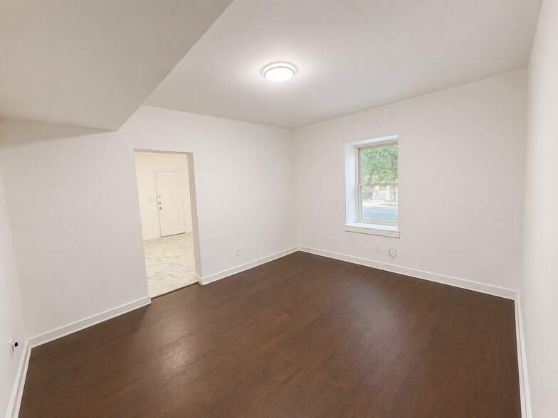 More Photos Of 37 E Broad St, Burlington Storefront Retail Residential For Sale