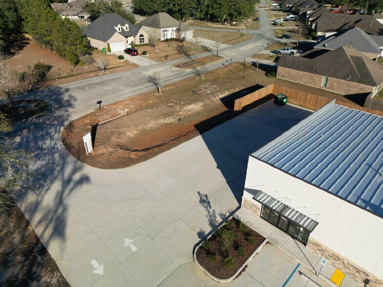 More Photos Of 23516 Haven Blvd, Ponchatoula Storefront Retail Residential For Sale