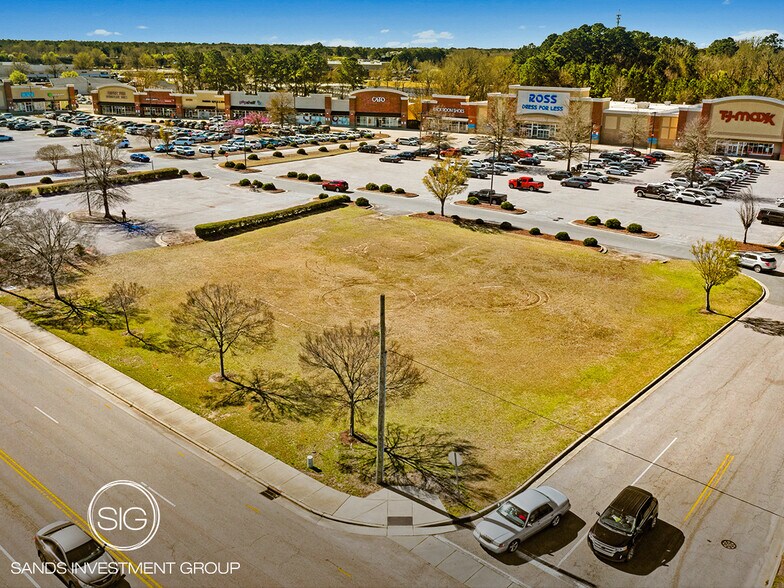 More Photos Of 1305 N Berkeley Blvd, Goldsboro Land For Lease