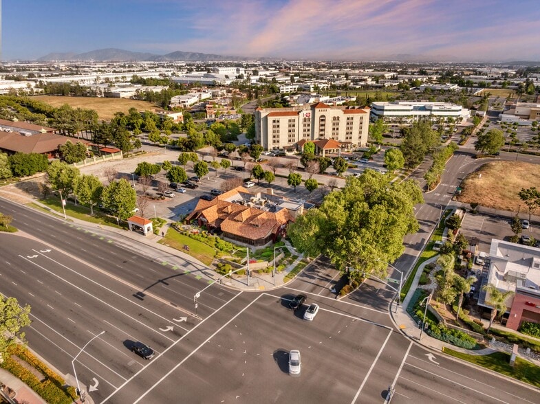 More Photos Of 10909 Foothill Blvd, Rancho Cucamonga Restaurant For Lease
