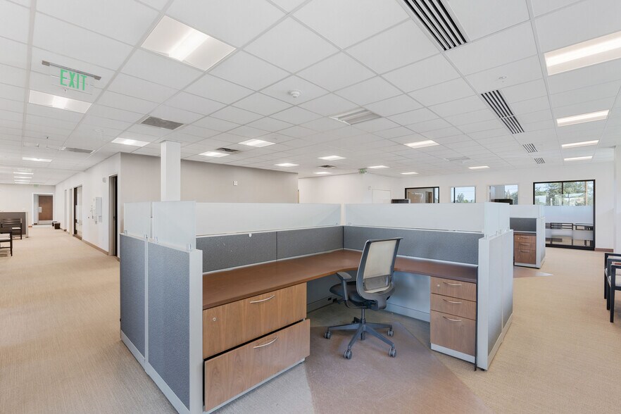 More Photos Of 1403-1405 W 2200 S, Salt Lake City Office For Lease