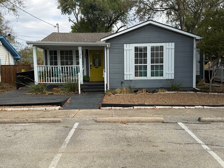 Primary Photo Of 135 W Olive St, Keller Freestanding For Sale