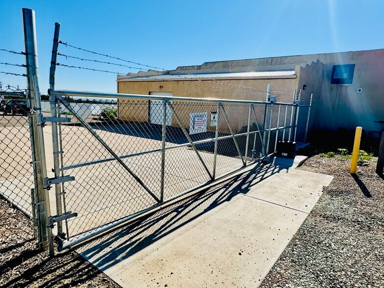 More Photos Of 36730 Democracy Dr, Trinidad Warehouse For Lease