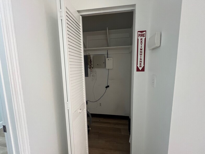 More Photos Of 1465 S Fort Harrison Ave, Clearwater Office For Lease